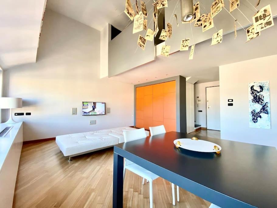 Апартаменти Sky Loft Genova Екстер'єр фото