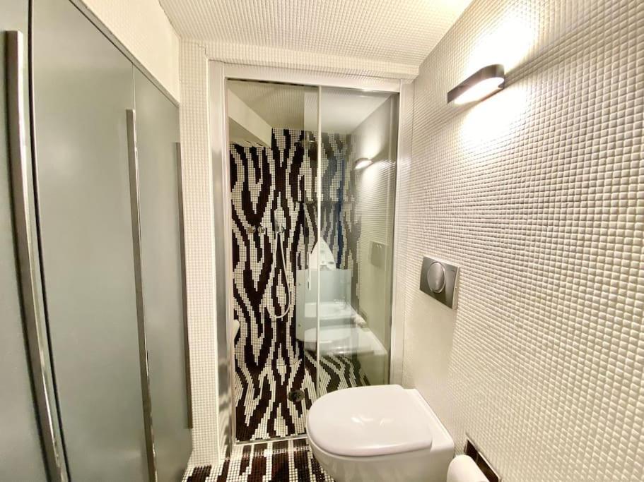 Апартаменти Sky Loft Genova Екстер'єр фото
